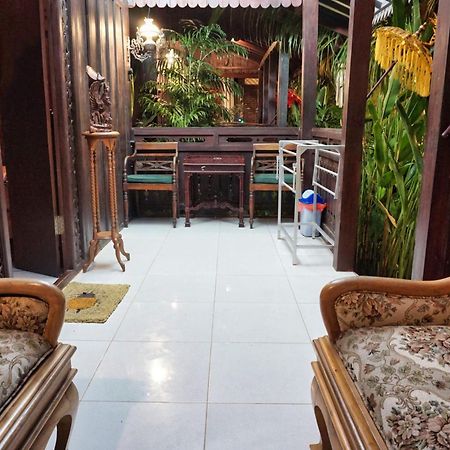 The Wisma Pulau Merah Pasanggaran Номер фото