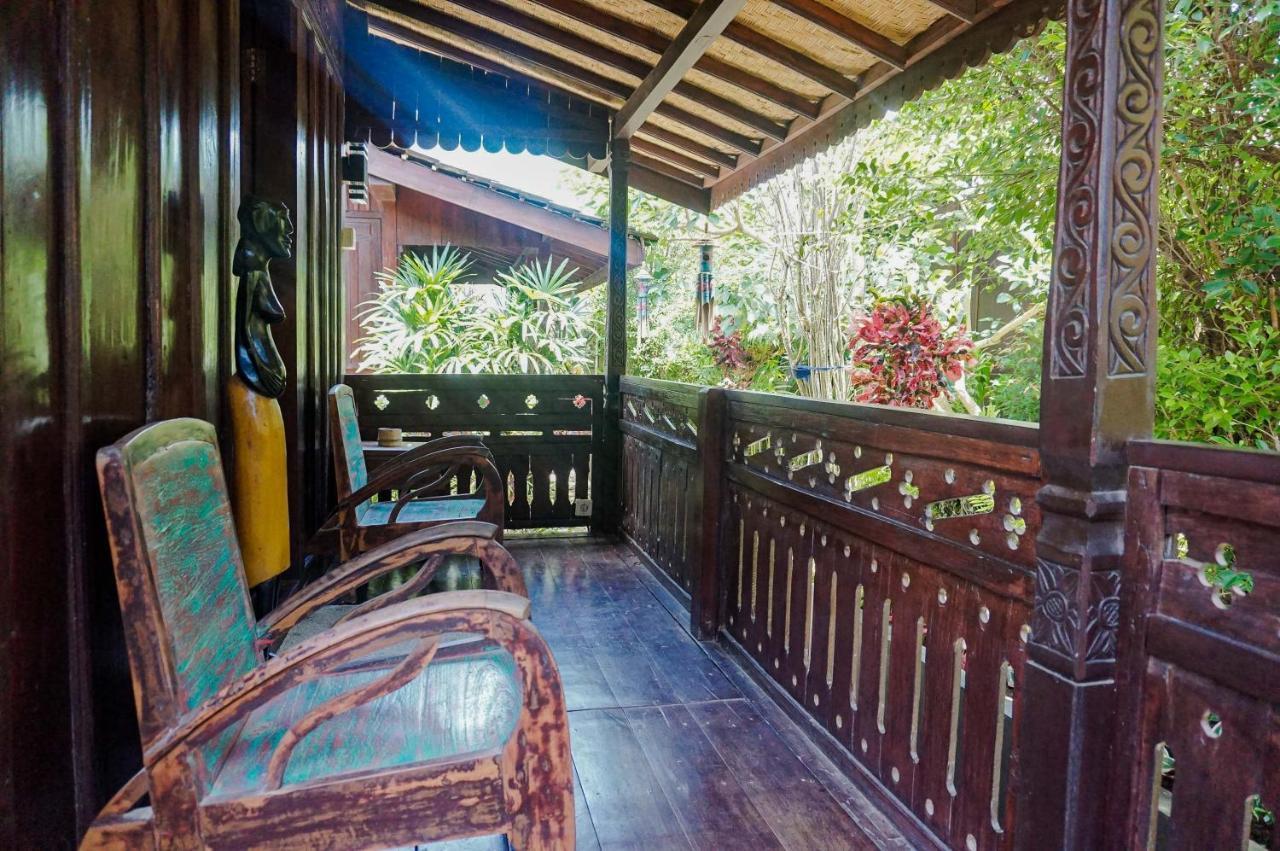 The Wisma Pulau Merah Pasanggaran Экстерьер фото