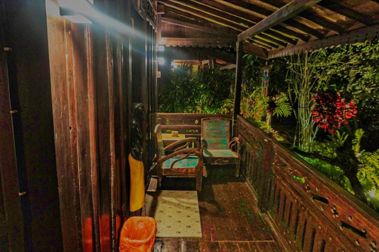 The Wisma Pulau Merah Pasanggaran Экстерьер фото